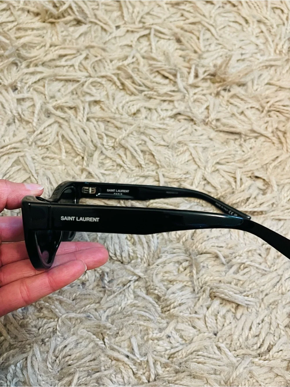 Saint Laurent Black Cat-Eye Sunglasses - Sleek SL676 Made in Italy Case